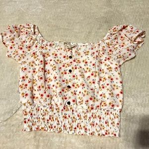 Cropped floral top